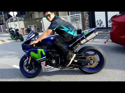Yamaha Yzf R1 Crossplane Akrapovic Very Loud Sound! Full HD!