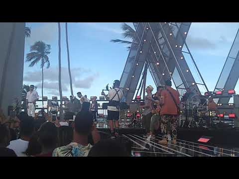 Sorriso Maroto, Parangolé e MC WM - Fogo na gasolina DVD AMA