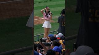 [問卦] 現在是星期五晚上，適合播在哪個場合？