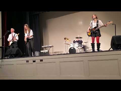 Winter Concert 2022   Basket Case