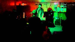 Chad Valley -- Alicia Intro