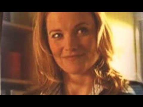 Lucy Lawless (Xena) on Veronica Mars (2x11 Donut Run) / Η "Ζήνα" στο Veronica Mars  1/2