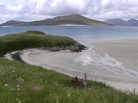 Harris - Seilebost Beach and Island of Taransay