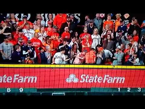 Jerk Steals Yasiel Puig's HR Ball From His Buddy's Wife & Throws It On Field