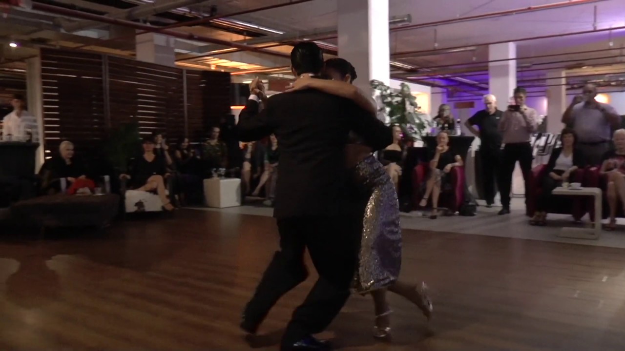 Alexa Yepes Arboleda & Edwin Espinosa in ZIN in Tango "Esquinas Porteñas" D'Agostino Vargas3