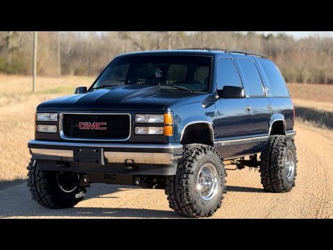 I GOT THE MOST RIDICULOUS TIRES!!!! | OLD SCHOOL WIDES |