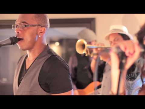 Hora- Sole Power Live