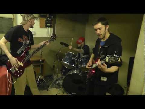 RFG - Breach the peace - live from the shed ft.Shot of the century