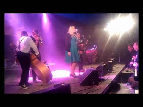 Ruby's Place - Emmy Lou and the rhythm boys, Live in Skara,Sweden 12/06/30