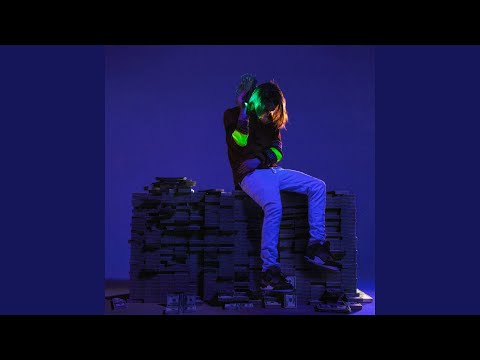 Video thumbnail for Недоволен (Dissatisfied)