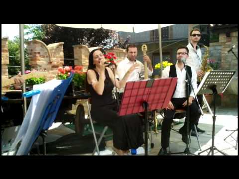 Gaia Pedrazzini & Simple Heart Jazz Band