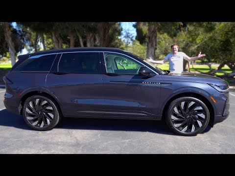 The 2024 Lincoln Nautilus Review: A Classy SUV for the Digital Age
