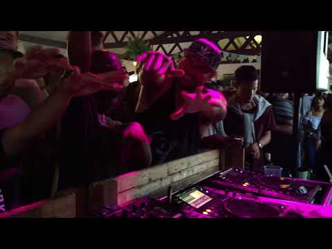 Hyenah - You Made Me Who I Am (live at We House Sundays CT)