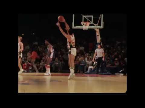 Milwaukee Bucks vs Philadelphia 76ers | December 13, 1977