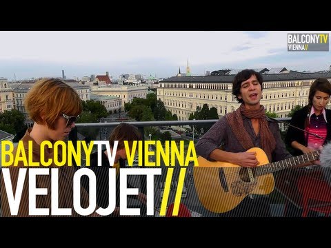 VELOJET - THE SEA IS THE OCEAN IS THE SEA (BalconyTV)