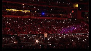 Stapelen Geluk Lyrics English Translation