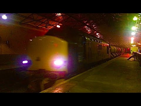 Class 37218+37401 passing through Beverley with MEGA TRASH!!! 31/10/22
