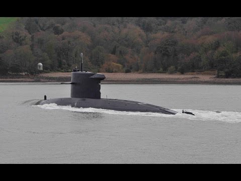ROYAL NETHERLANDS NAVY SUBMARINE HNLMS ZEELEEUW S803 LEAVES DEVONPORT NAVAL BASE - 13th March 2017
