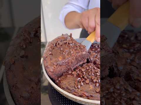 Najbardziej czekoladowe ciasto z patelni #ciasto #ciastoczekoladowe