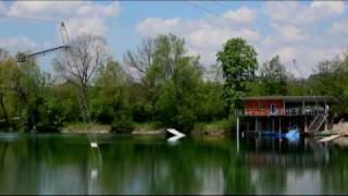 preview picture of video 'NEVERRIDE Wakeskate Camp 21. - 24. Mai 2010'