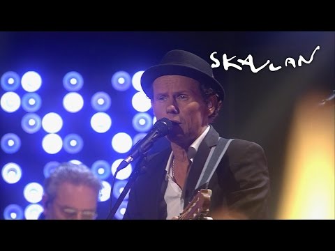 "Håll ut" - Bo Kaspers Orkester and Christel Alsos - Live on Skavlan | SVT/NRK/Skavlan