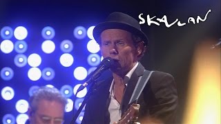 &quot;Håll ut&quot; - Bo Kaspers Orkester and Christel Alsos - Live on Skavlan | SVT/NRK/Skavlan
