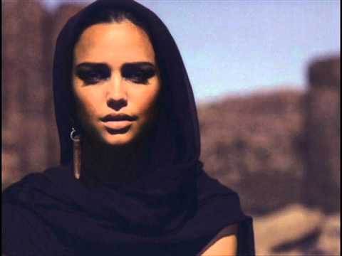سارة البدوية سكابة دمعات سكابه 2012
