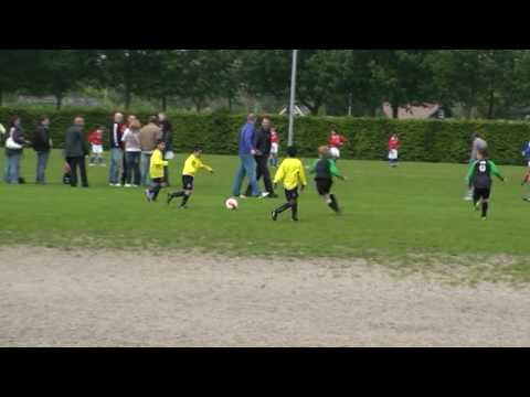 Hekelingen toernooi 2de wedstrijd: Duno F2 - Haaglandia F5. Uitslag 1-9