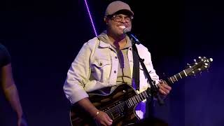 Israel Houghton - See A Victory - Your Presence is Heaven - I Worship You I Live