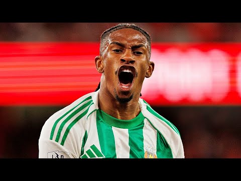 André Luiz is AMAZING at Rio Ave