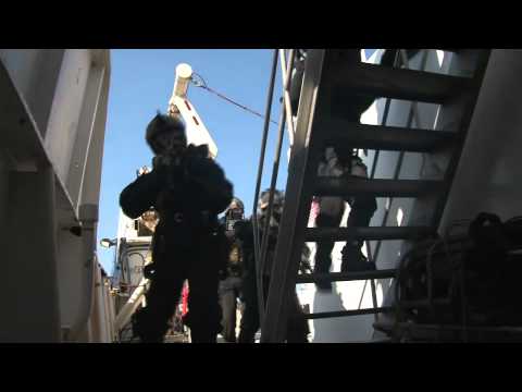 Operation Nanook 2012 - Canadian Special Operations Force - JTF2 Naval Boarding