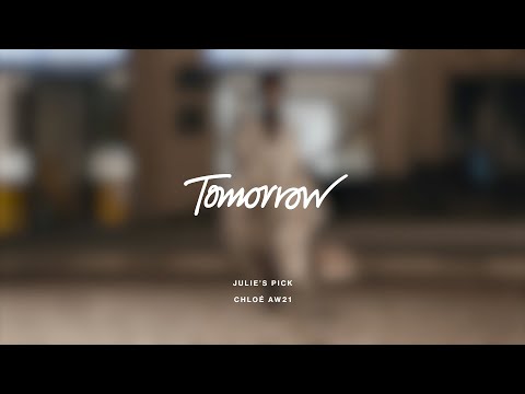 Julie Gilhart Selects Gabriela Hearst's Debut At Chloe | Julie's Pick