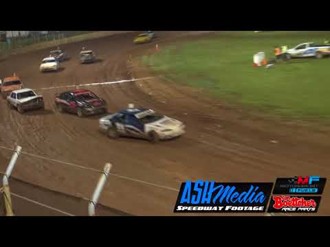 Production Sedans: Race Highlights - Kingaroy - Mar 2018