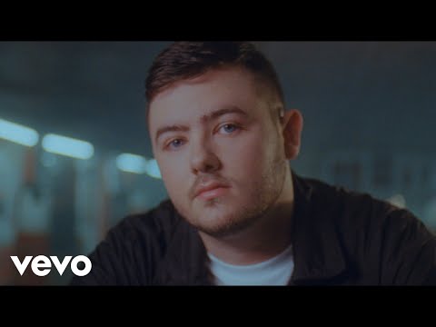 Declan J Donovan - Fighting with Myself (Official Video)