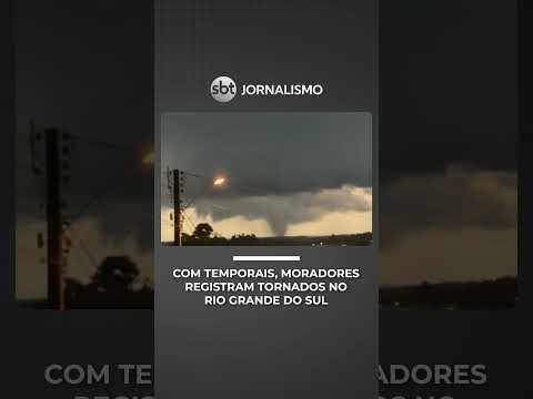 Tornado atinge cidades gaúchas enquanto temporais colocam Sul do Brasil em alerta | #SBTNotícias