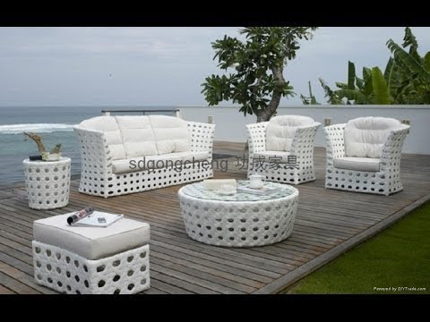 image-What kind of patio furniture is made of wrought iron?