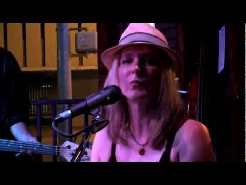 Big Circle Tx - "First Skin" Live at the One 2 One