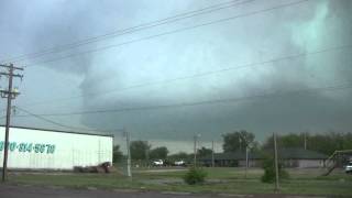preview picture of video 'Severe storms near Woodward and Sharon, Oklahoma, April 9, 2012'