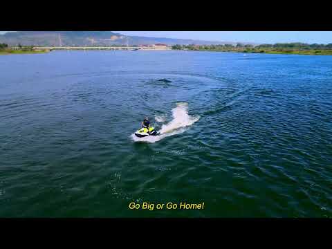 RUNNING LAPS (MUSIC VIDEO)