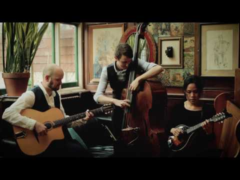 GYPSY JAZZ UK - Swing Train 42 - All of Me