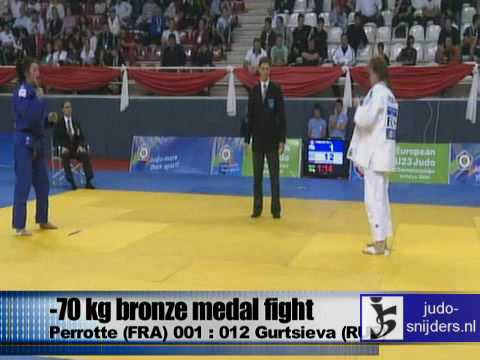 Judo 2009 Antalya: Lucile Perotte (FRA) -  Margarita Gurtsieva (RUS) [-70kg] bronze.