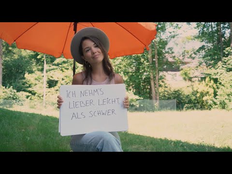 Clara Louise - Lieber leicht [Official Music Video]