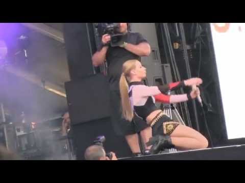 Iggy Azalea- 