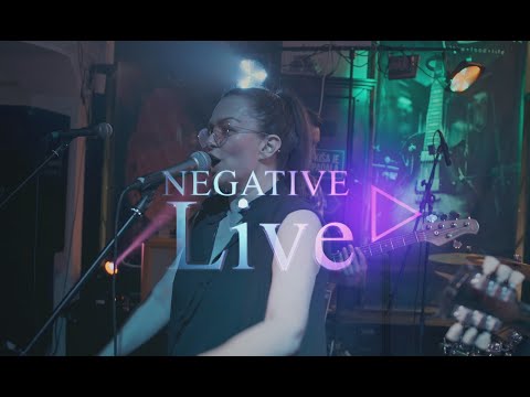 Negative - Ivana Peters - Carpe Diem Nis 2022 (4K)