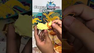 Opening a sleeping Eevee box with no internet! | #pokemon #nointernet #pokemonyoutube