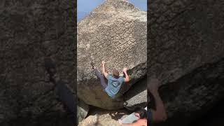 Video thumbnail de Brotherhood, V10. Black Mountain