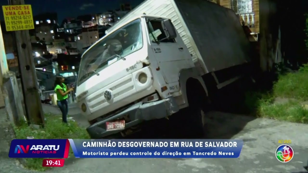 Caminhão desgovernado em rua de Salvador: motorista perdeu controle da direção em Tancredo Neves