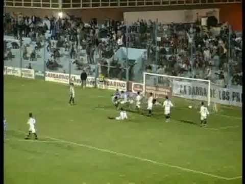 28/03/12 Torneo Argentino B - Zona 4 / En Río Cuarto, Estudiantes 3 - 1 Juniors.