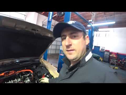 Автосервис в США Honda Accord hybrid Регулировка клапанов !