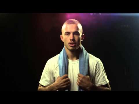 Burrat e vertetë kurrë nuk ushtrojnë dhunë ndaj gruas